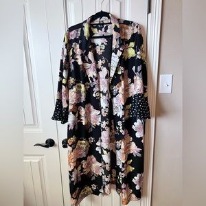 Women’s duster-style Floral Jacket size 3X